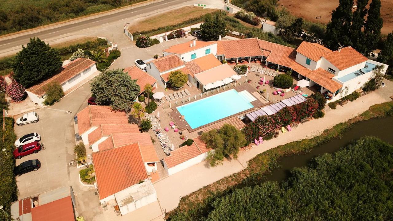 L'Auberge Camarguaise Saintes-Maries-de-la-Mer Exterior photo
